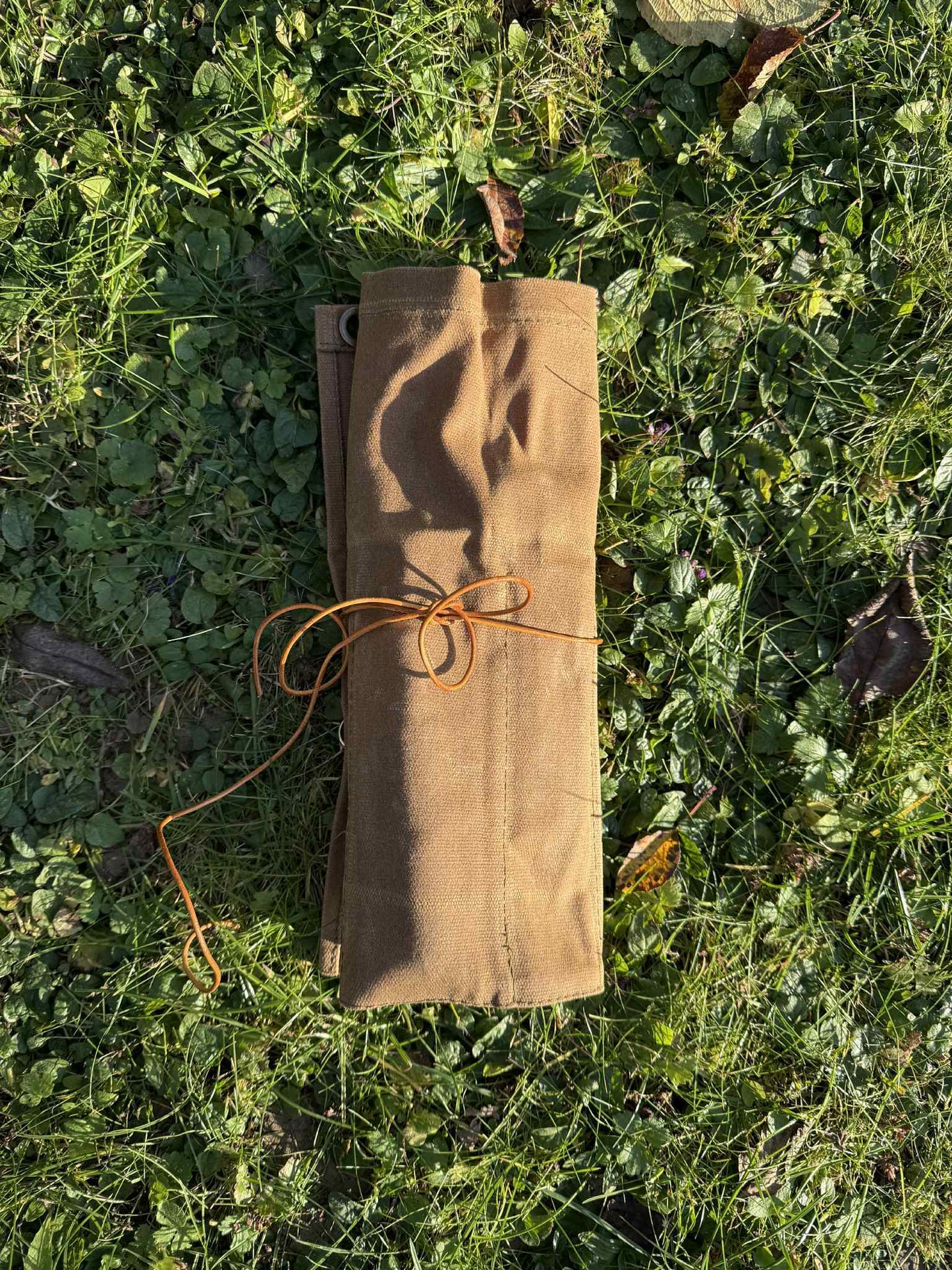 Waterdichte gewaxte canvas gereedschapsrol – duurzame organizer voor kampeer- en outdooruitrusting