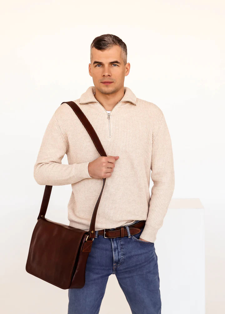 Donker Bruin Leren Messengertas - THE STRANGER