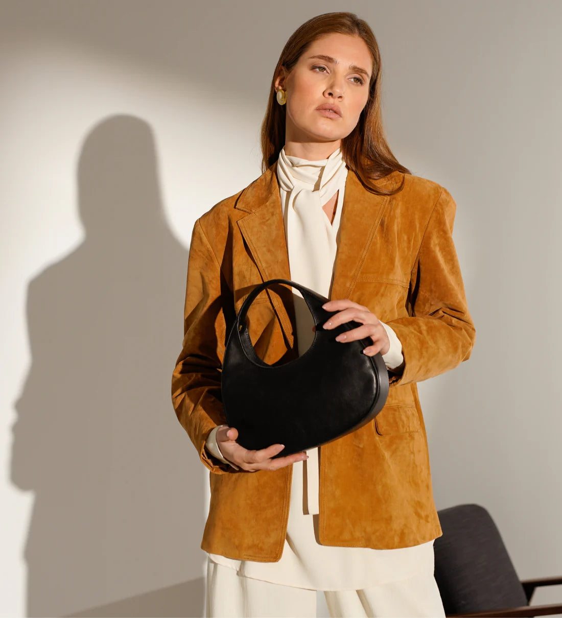 Zwarte Leren Halve Maan Handtas voor Dames – The Moon