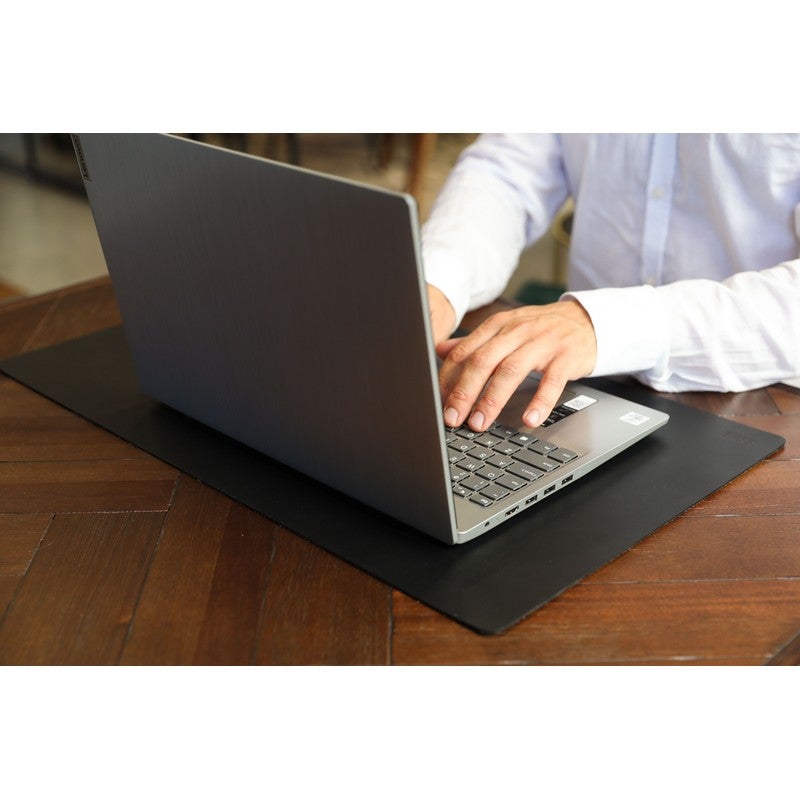 Leren bureaulegger, gaming pad - Staying on